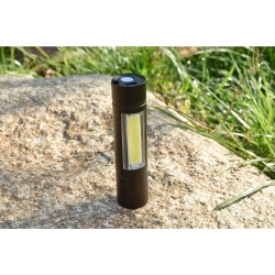 Latarka taktyczna LED XPE Q5 CREE + COB zoom akum. futerał 800lm 3 tryby