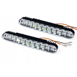 Światła LED do jazdy dziennej E4 RL 400lm DRL Z KIERUNKOWSKAZEM (IN389)