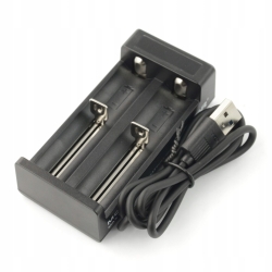 Ładowarka do akumulatorów cylindrycznych XTAR MC2 PLUS 10440 21700 1A USB